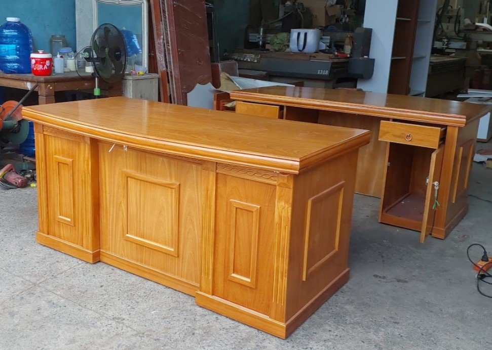 Bàn làm việc đẹp tại Quận 7 sang trọng tinh tế Bàn làm việc giá rẻ Quận 7