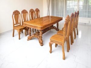 Địa chỉ bán bàn ăn gỗ quận 3