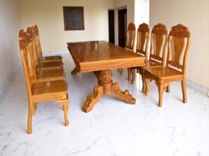 Mua bàn ăn gỗ tại quận 4
