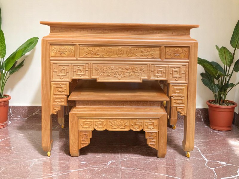 Mua bàn thờ gỗ tại quận 4 bền đẹp giá hợp lý