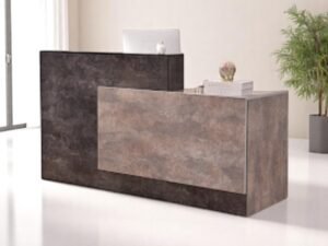 Quầy lễ tân văn phòng tại quận 4
