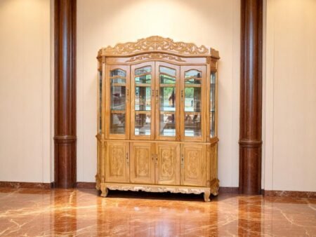 Trang trí tủ rượu phòng khách