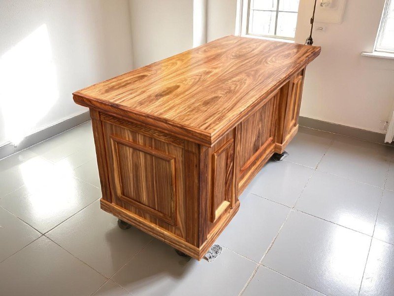 8 lưu ý khi chọn bàn làm việc