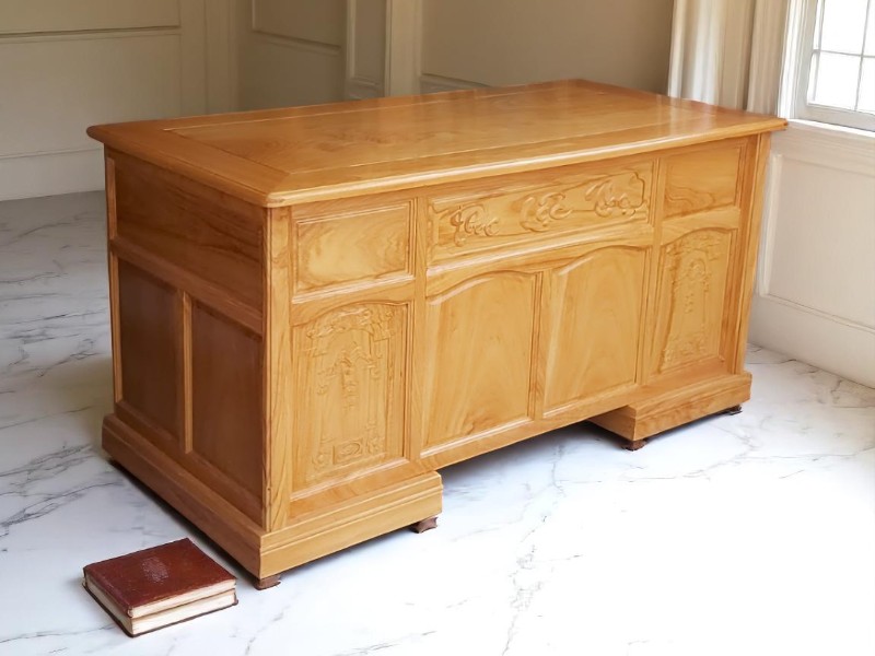 7 đặc điểm nổi bật của bàn làm việc gỗ công nghiệp Hóc Môn 6 Bàn làm việc gỗ công nghiệp Hóc Môn