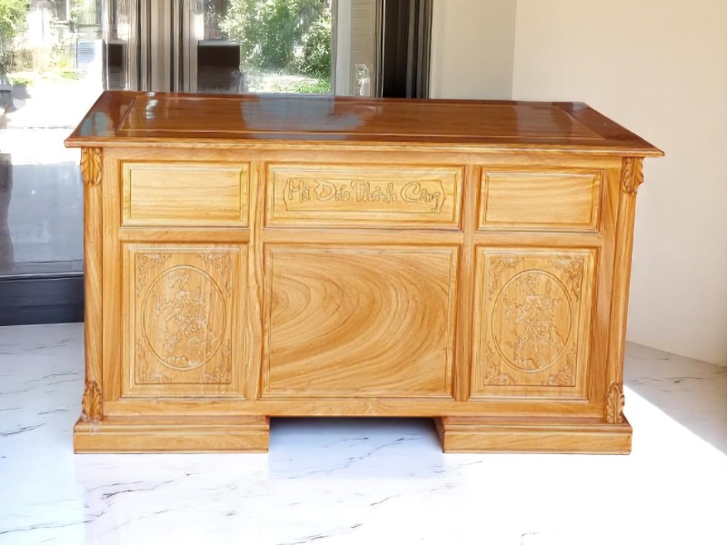 7 đặc điểm nổi bật của bàn làm việc gỗ công nghiệp Hóc Môn 2 Bàn làm việc gỗ công nghiệp Hóc Môn