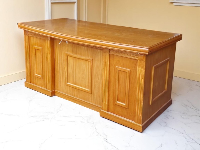 Địa chỉ bán bàn làm việc tại Tân Phú đa dạng mẫu mã giãm giá 20% 3 Địa chỉ bán bàn làm việc tại Tân Phú