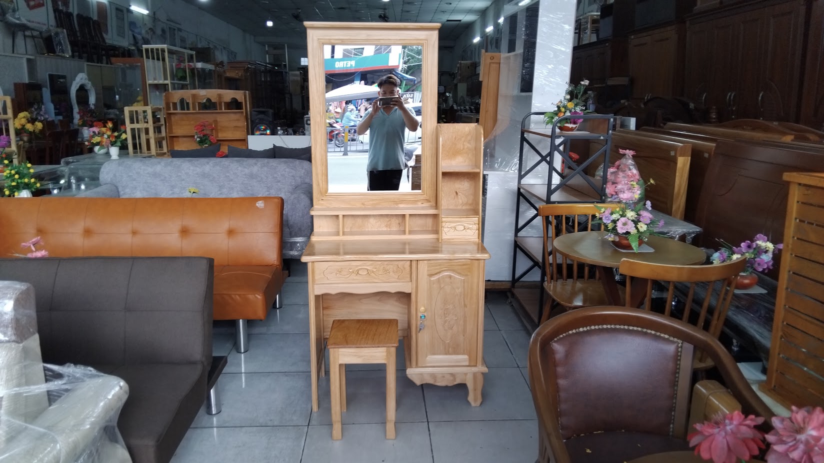 Bàn trang điểm gỗ gõ đỏ MS 3243 13 Bàn trang điểm gỗ gõ đỏ