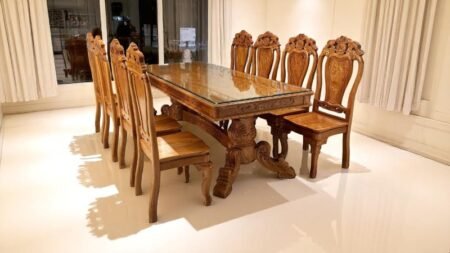 Mẫu bàn ăn gỗ hiện đại đang hot