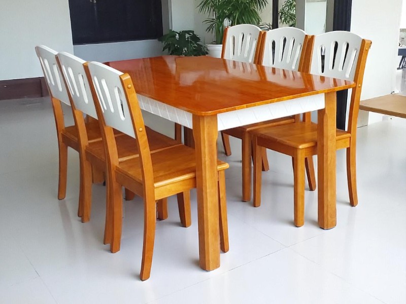 Màu sắc bàn ăn gỗ hợp phong thủy từng mệnh