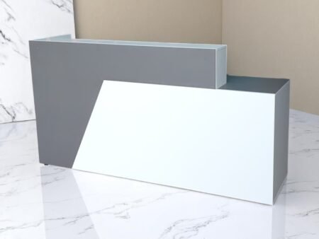 Mua quầy lễ tân gỗ tại quận 9