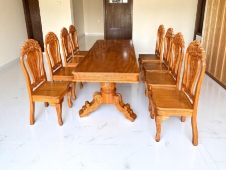 Tác dụng phong thủy của bàn ăn gỗ