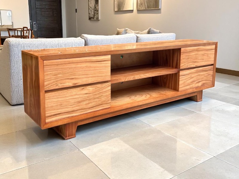 4 bước lắp đặt kệ tivi tại nhà đúng kỹ thuật 2 4 bước lắp đặt kệ tivi tại nhà đúng kỹ thuật