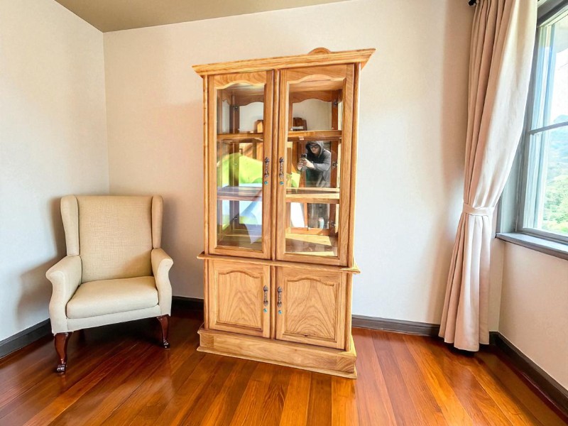 6 Cách Trang Trí Tủ Rượu Đơn Giản Mà Đẹp 4 6 cách trang trí tủ rượu đơn giản