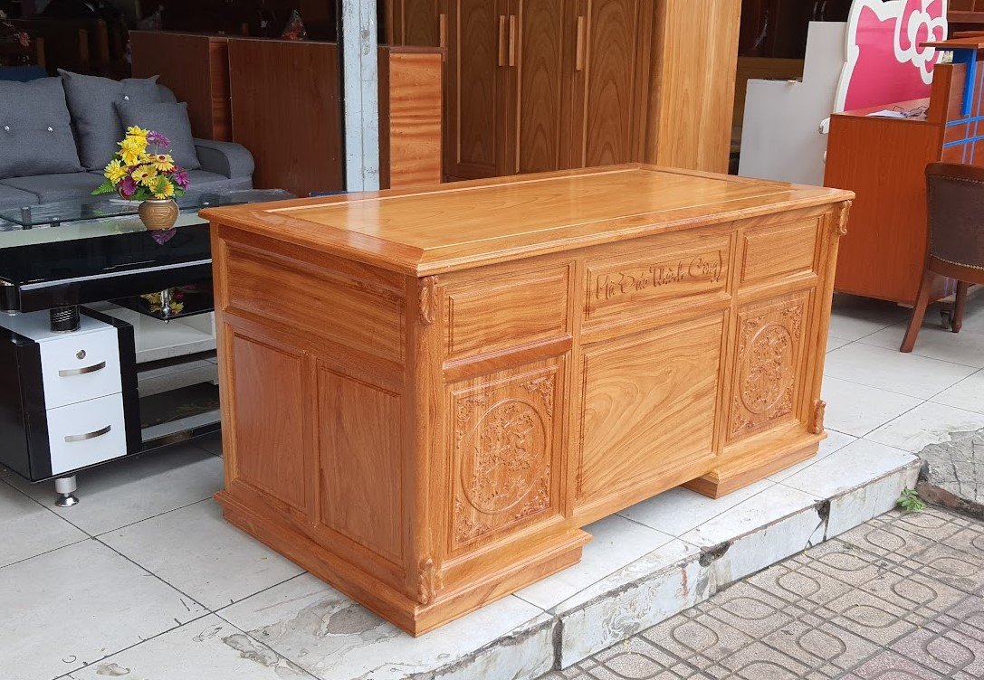 Bàn làm việc liền tủ tiết kiệm không gian