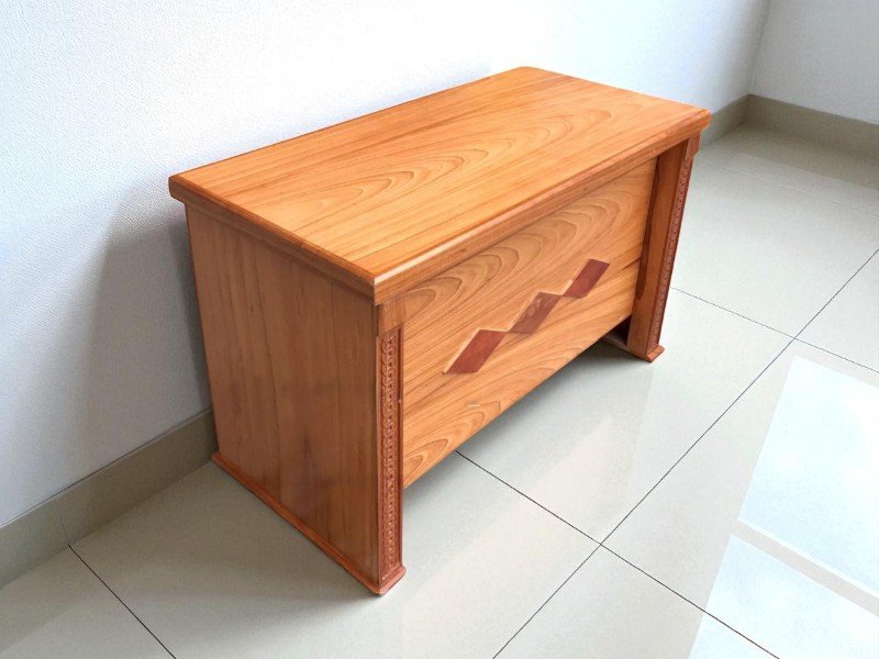 Bàn làm việc nhỏ gọn
