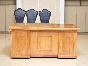 Bàn làm việc tại Phường Cầu Ông Lãnh