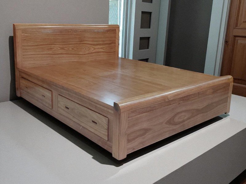 Giường Gỗ Xoan Đào 1m8x2m Bền Đẹp Cho Gia Đình 3 Giường gỗ xoan đào 1m8x2m