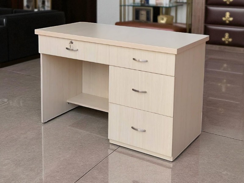 Mẫu Bàn Giám Đốc Hiện Đại