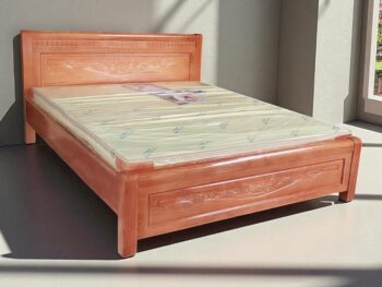 Mẫu giường gỗ tự nhiên đẹp