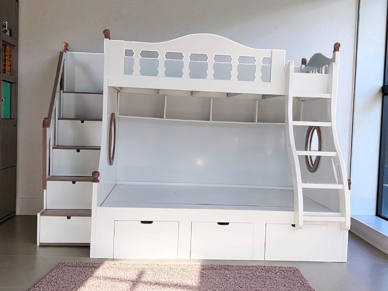 Mẫu tủ quần áo phù hợp không gian nhỏ 2 Mẫu tủ quần áo phù hợp không gian nhỏ