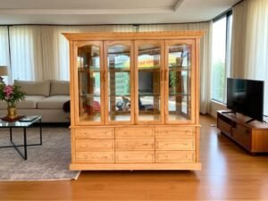 Mẫu tủ rượu âm tường