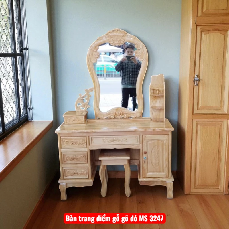 Bàn trang điểm gỗ gõ đỏ MS 3247 1 Mẫu Bàn Trang Điểm Gỗ Gõ Đỏ Tự Nhiên