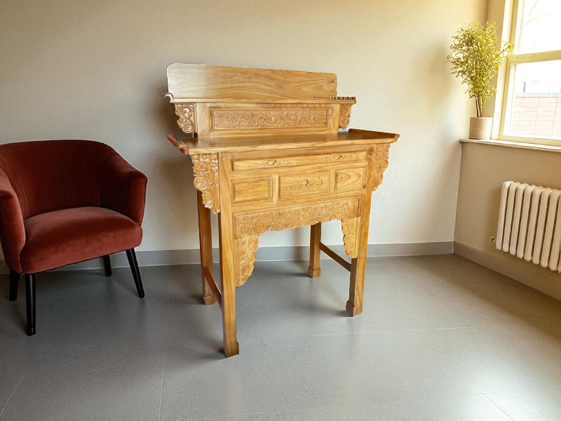 Mẫu bàn thờ gỗ đơn giản đẹp hiện đại cho mọi gia đình 2 Mẫu bàn thờ gỗ đơn giản