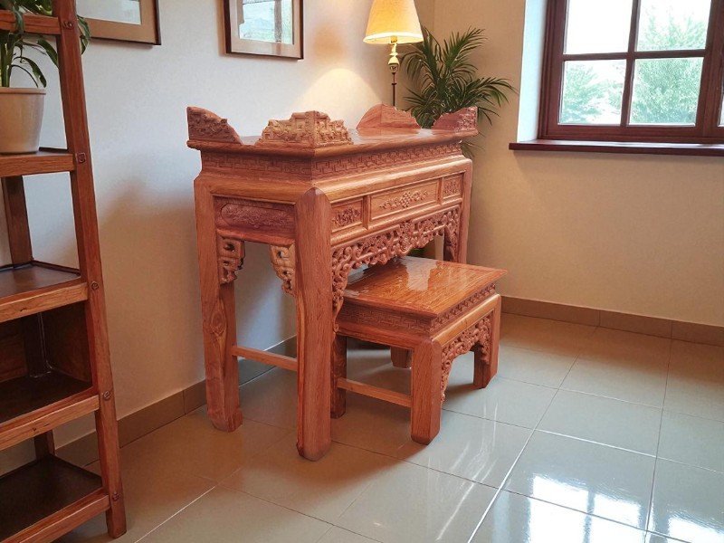 Mẫu bàn thờ treo tường đơn giản đẹp