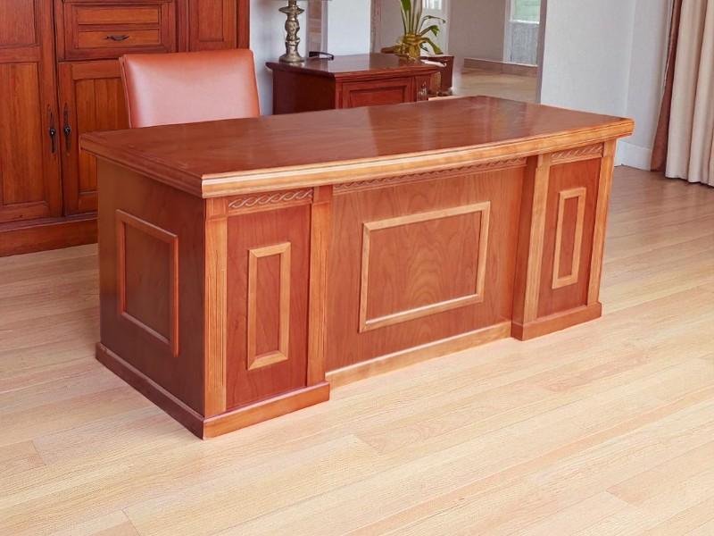 Giá bàn làm việc giám đốc gỗ tự nhiên mới nhất 2025 6 Bàn làm việc giám đốc gỗ tự nhiên