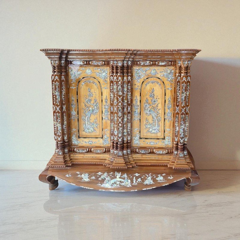 Bàn thờ ông bà tổ tiên