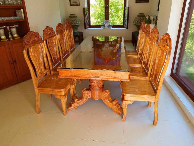 Bộ bàn ăn 8 ghế gỗ gõ đỏ sang trọng cho gia đình 3 Bộ bàn ăn 8 ghế gỗ gõ đỏ