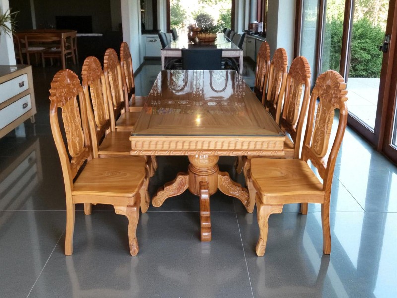 6 vị trí phong thủy tốt nhất cho bàn ăn gỗ 6 Vị trí phong thủy tốt nhất cho bàn ăn gỗ