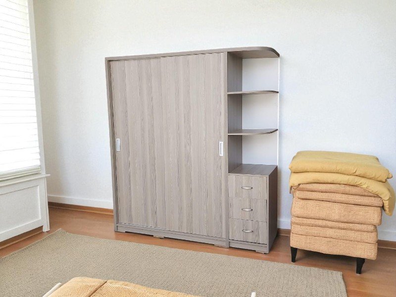 6 kiểu tủ quần áo không nên đặt gần cửa sổ 23 6 kiểu tủ quần áo không nên đặt gần cửa sổ