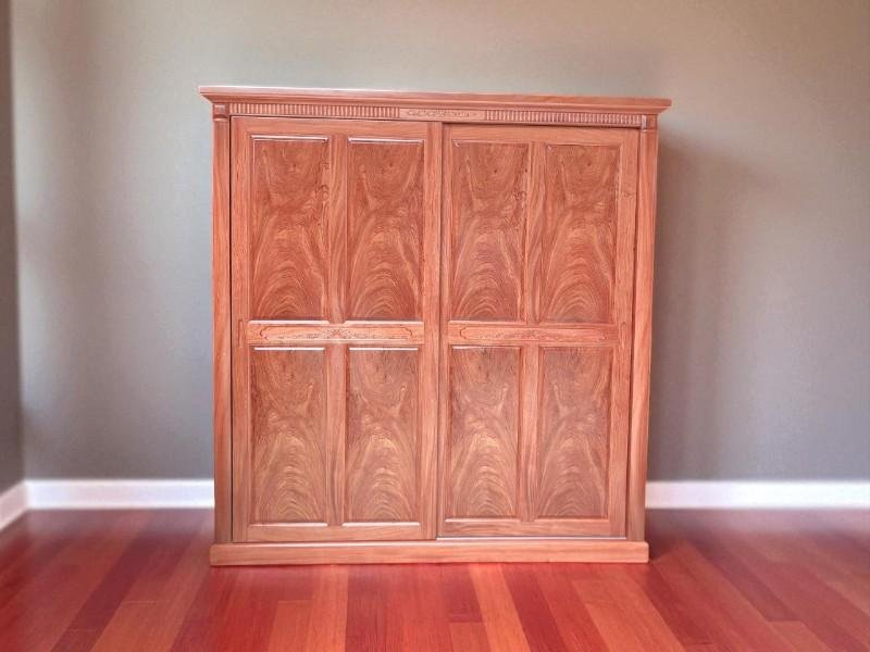 7 cách bảo quản tủ quần áo gỗ luôn bền đẹp 6 Cách bảo quản tủ quần áo gỗ luôn bền đẹp