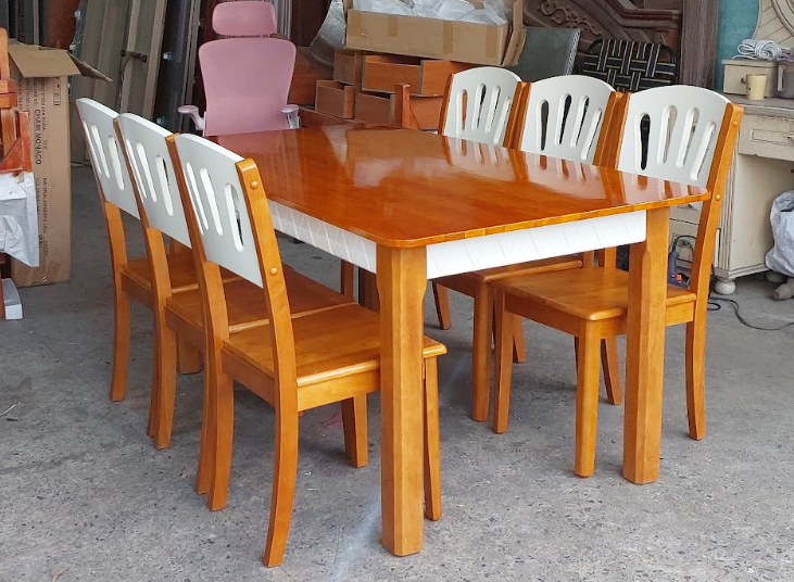 Giá bàn ăn gỗ bao nhiêu? Giá bàn ăn gỗ bao nhiêu?