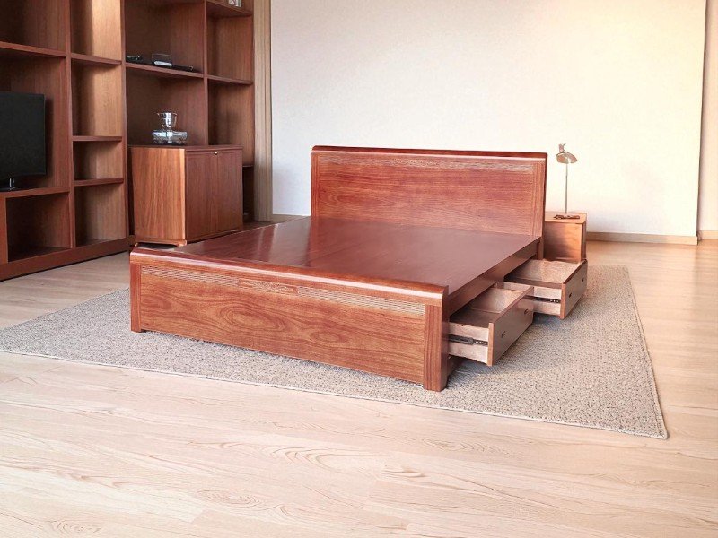 Giường gỗ tân cổ điển sang trọng và tinh tế 3 Giường gỗ tân cổ điển