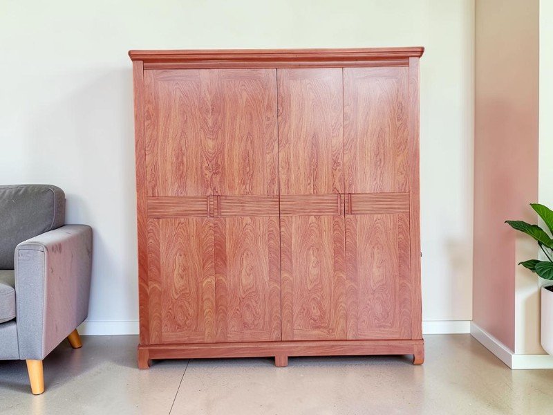 Làm sao để tủ quần áo gỗ không bị ẩm mốc