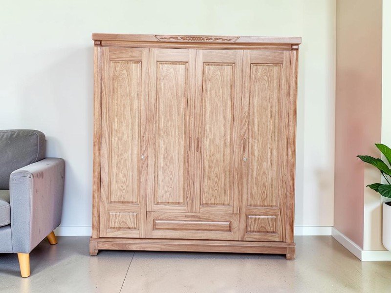 Làm sao để tủ quần áo gỗ không bị ẩm mốc