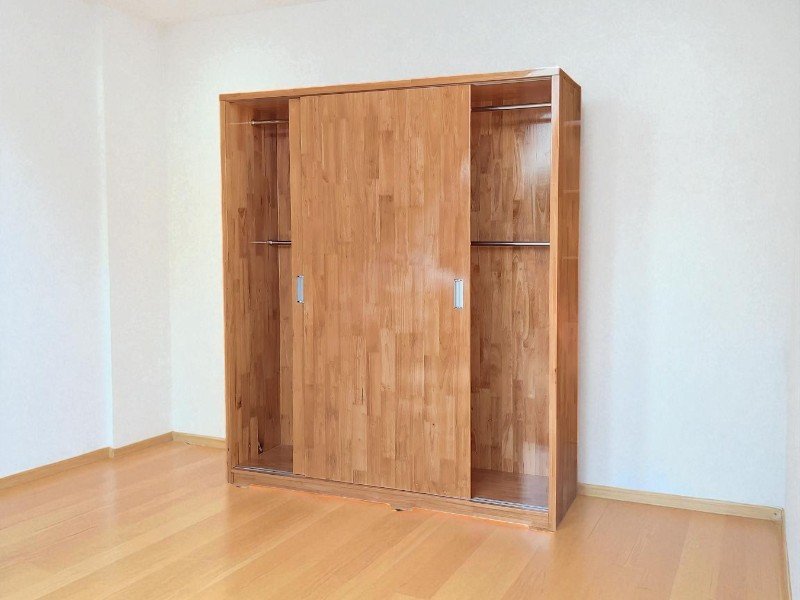 6 Lưu Ý Phong Thủy Khi Chọn Tủ Quần Áo Gỗ Tự Nhiên 2 Lưu ý phong thủy khi chọn tủ quần áo gỗ tự nhiên