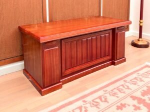 Mua bàn làm việc giá rẻ gần đây