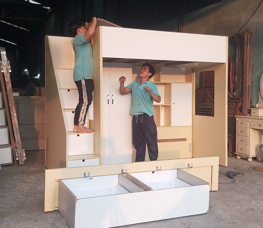 Làm giường tầng