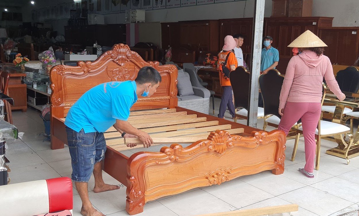 Mẫu giường ngủ hiện đại giá rẻ