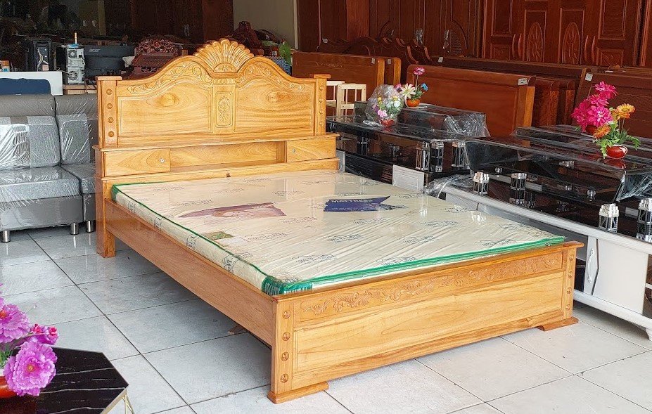 Giường ngủ gỗ tự nhiên đẹp hiện đại