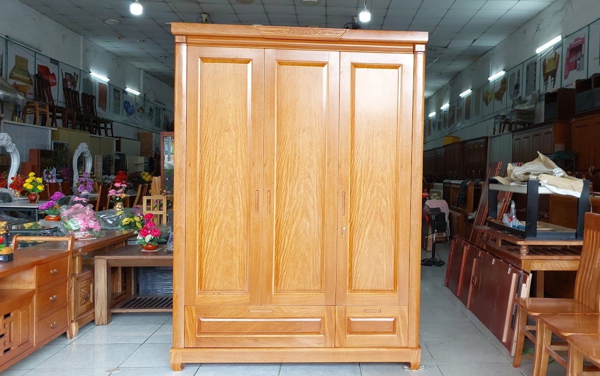 Tủ quần áo gỗ tự nhiên