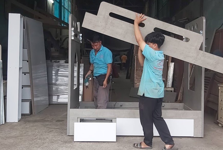 Giường tầng trẻ em