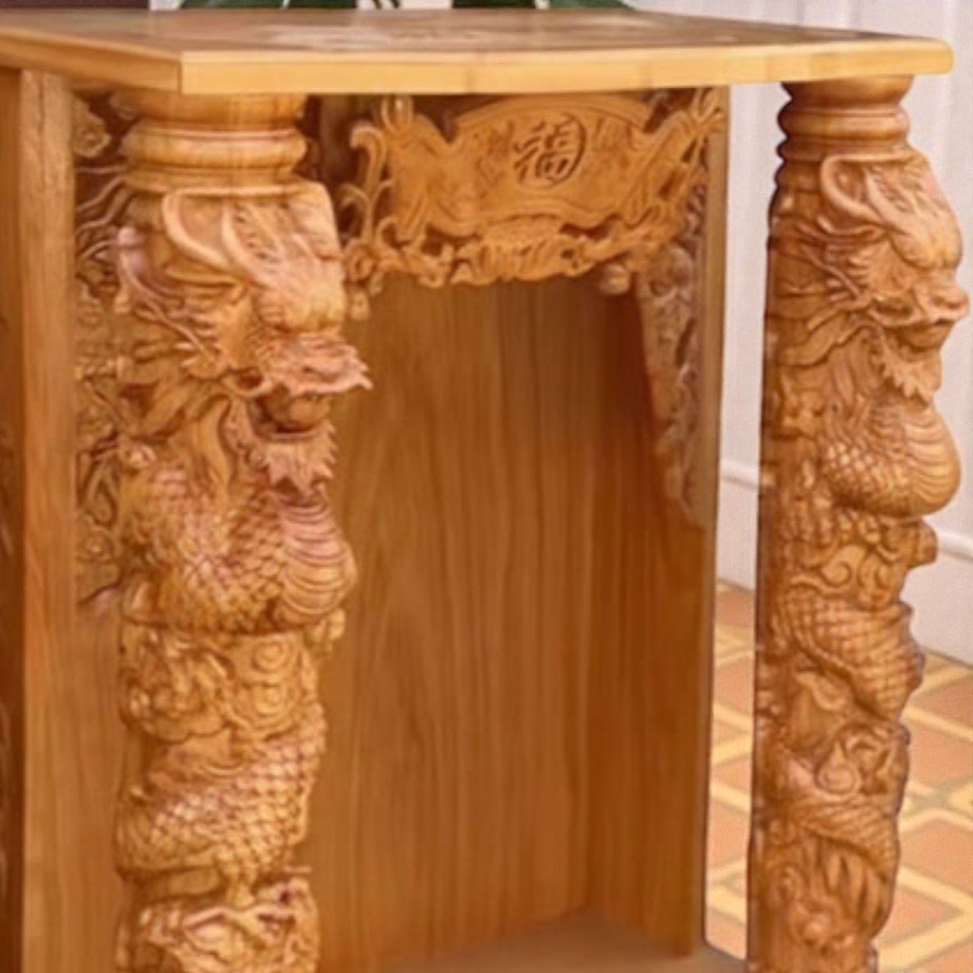 Bàn Thờ Thần Tài Ông Địa Gỗ Gõ Đỏ MS 3372 9 Chi tiết bàn thờ ông địa gỗ tự nhiên