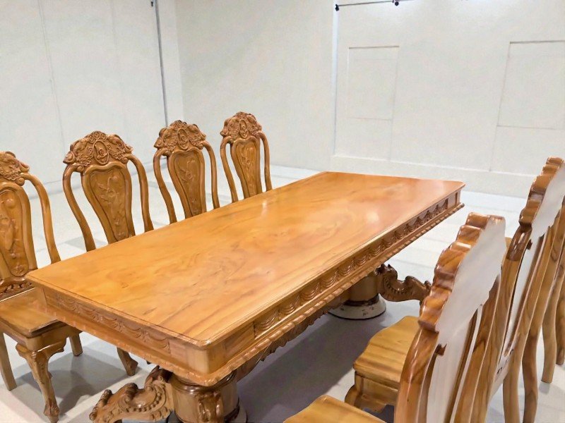 Bộ bàn ăn gỗ gõ đỏ mặt liền nguyên tấm 3 phân MS 3340 8 Chi tiết bộ bàn ăn 8 ghế gỗ gõ đỏ nguyên khối phòng ăn đẹp