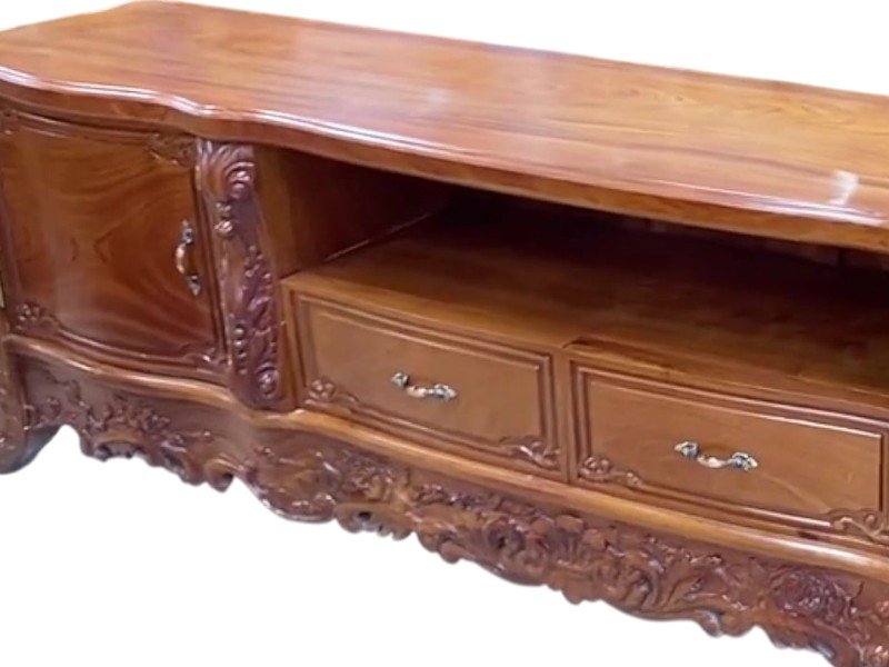 Chi tiết chạm khắc kệ tivi gỗ hương đá hoàng gia