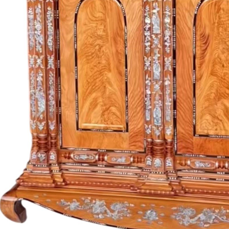 Chi tiết tủ thờ gỗ 9 trụ gõ đỏ kích thước 1m55