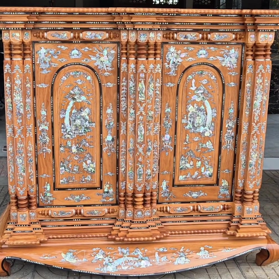 Chi tiết cẩn xà cừ tủ thờ gỗ Gõ Đỏ cao cấp